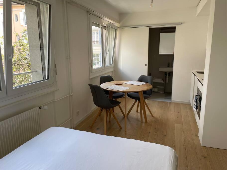 Studio Proche De La Gare ! Apartman Lausanne Kültér fotó
